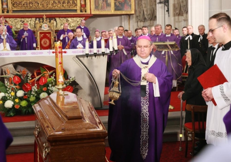 Homília na pohrebe zosnulého arcibiskupa Alojza Tkáča