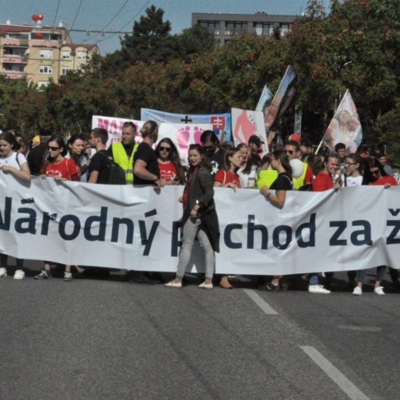 Na Národnom pochode za život sa prihovoril arcibiskup Bernard Bober 