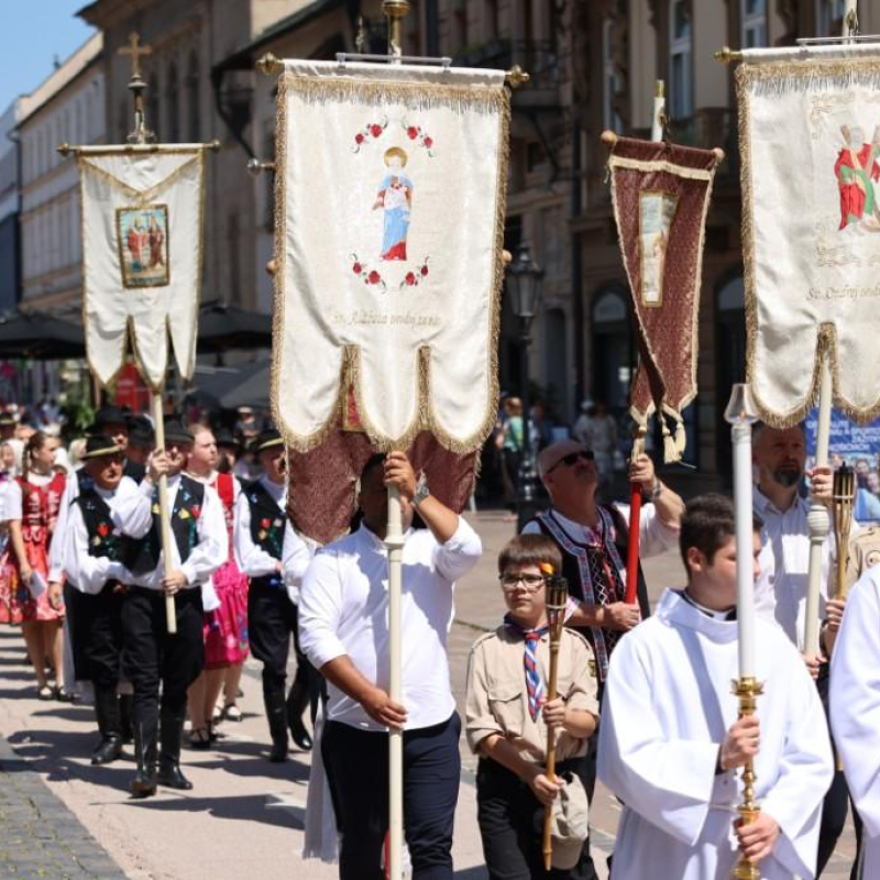 Eucharistická procesia v centre Košíc 2025