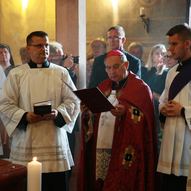 Privítanie pozostatkov kardinála v Košiciach