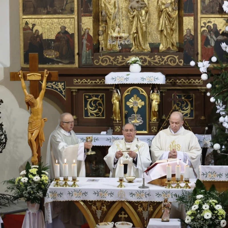 Požehnanie relikviára sv. Alžbety v Hermanovciach