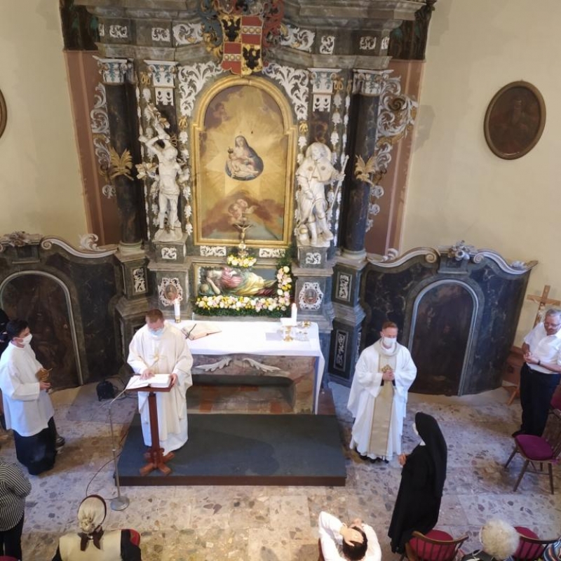 Relikvie Svätej Rozálie uložili v morovej kaplnke