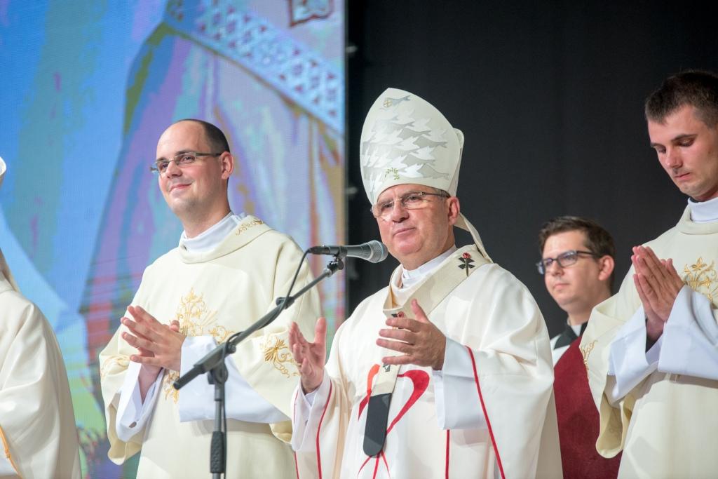 Začalo národné  stretnutie  P 18